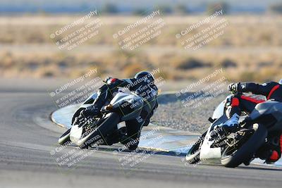 media/Jan-11-2025-CVMA (Sat) [[ddeb3f563a]]/Race 14-500-350 Supersport/